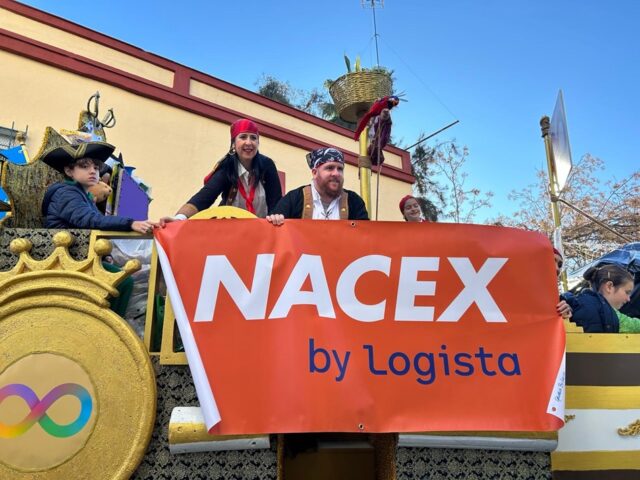 Colaboramos con las cabalgatas de Reyes de Sevilla e Isla Cristina