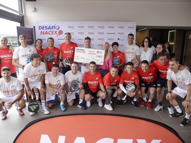 El Desafío NACEX ha enfrentado a leyendas del Real Madrid, Atlético de Madrid y FC Barcelona en un torneo benéfico de pádel
